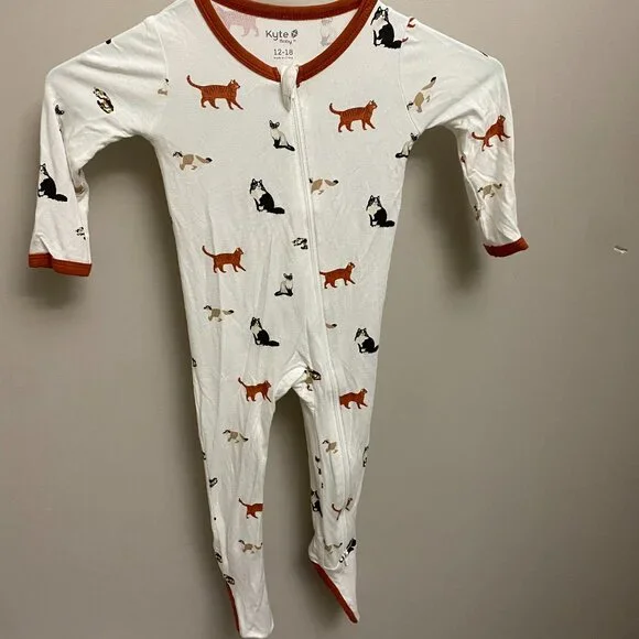 Kyte Cat Print Sleeper - Picture 1 of 1